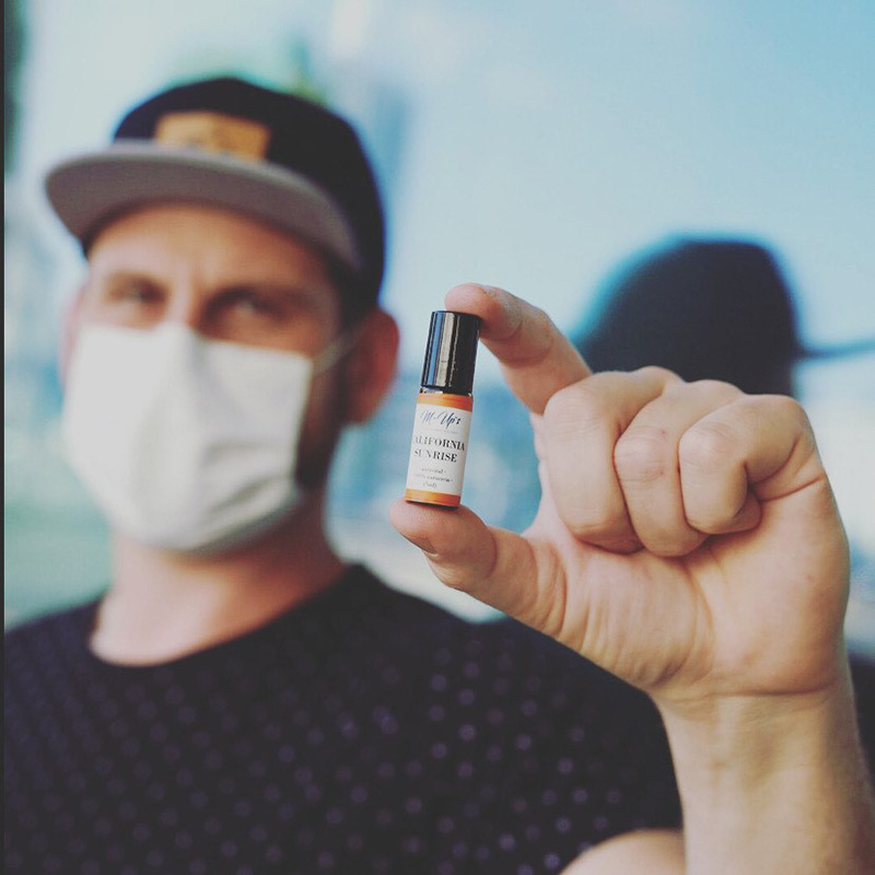 DER WELTWEIT ERSTE MASKEN REFRESHER TO GO – DAS NEUE HYGIENE MUST-HAVE!